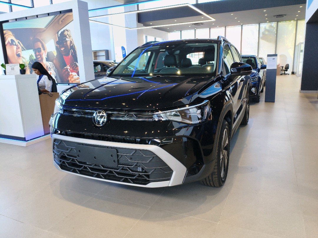 TAOS 1.4 250 TSI TOTAL FLEX COMFORTLINE AUTOMÁTICO1