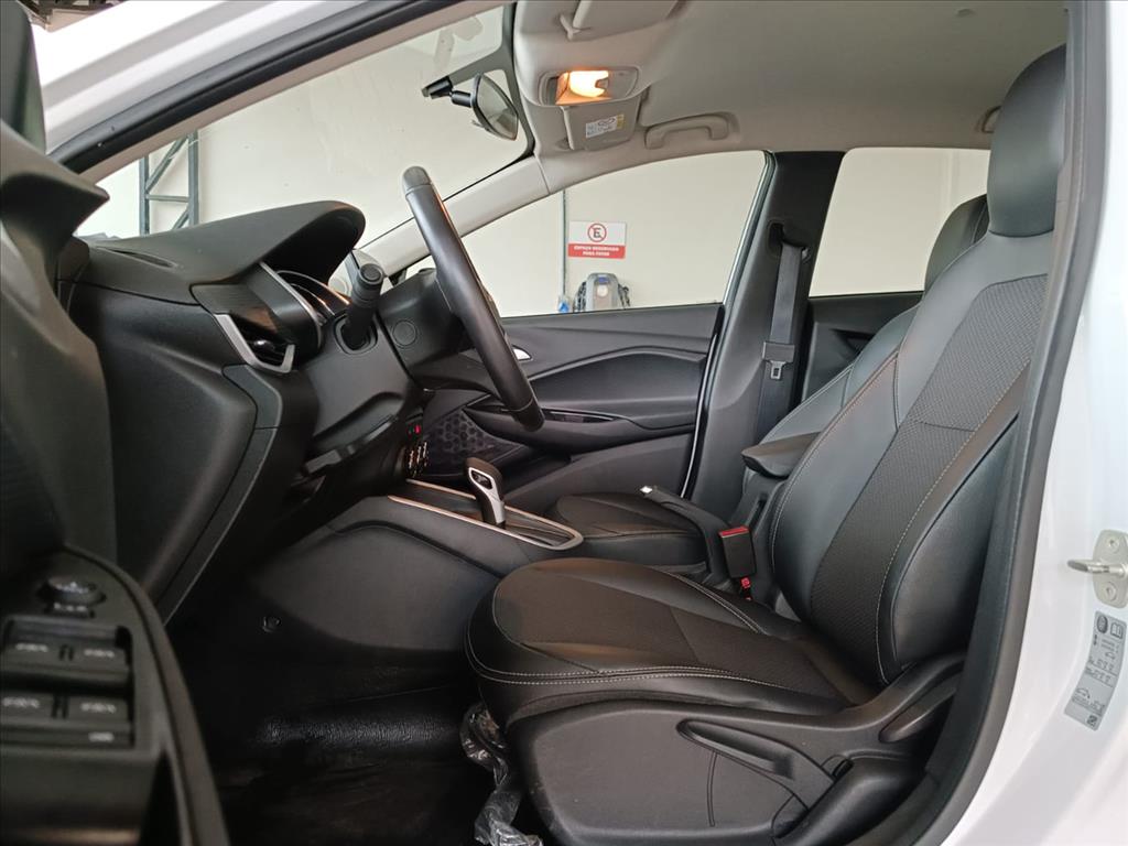 ONIX PLUS 1.0 TURBO FLEX LTZ AUTOMÁTICO4