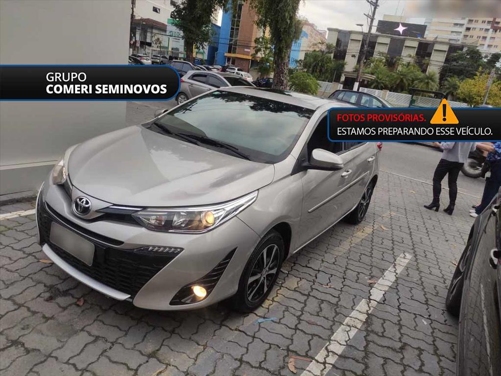 YARIS 1.5 16V FLEX XLS CONNECT MULTIDRIVE YARIS 1.5 16V FLEX XLS CONNECT MULTIDRIVE