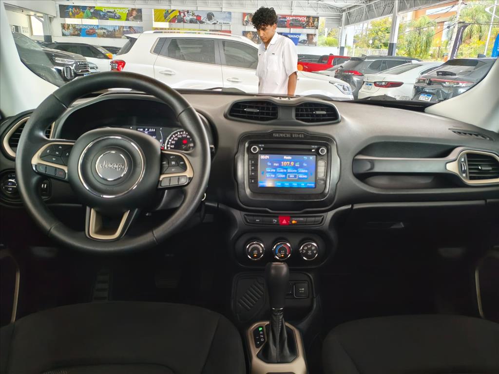 RENEGADE 1.8 16V FLEX SPORT 4P AUTOMÁTICO5