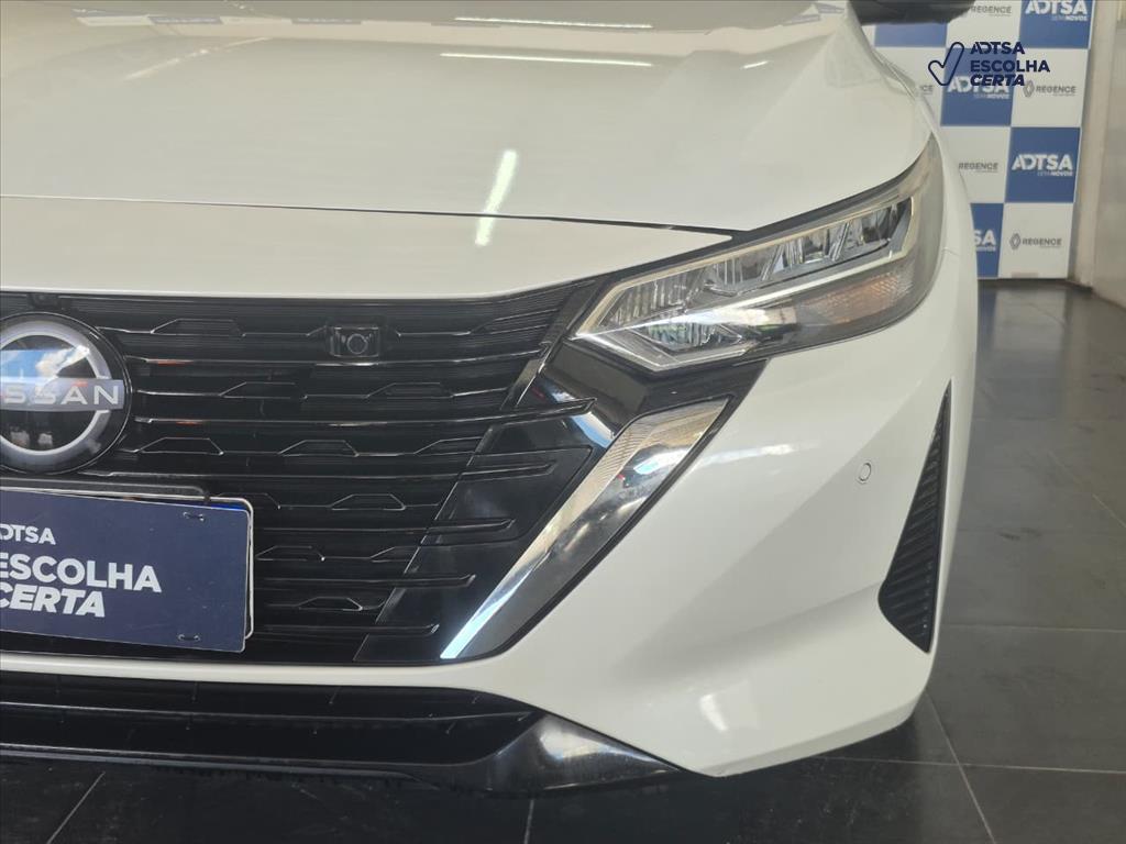 Nissan SENTRA 2025