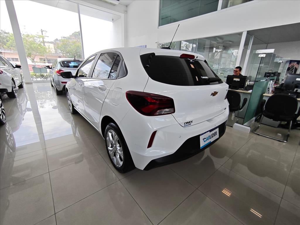 ONIX 1.0 TURBO FLEX LTZ AUTOMÁTICO1