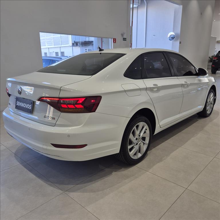 JETTA 1.4 250 TSI TOTAL FLEX COMFORTLINE TIPTRONIC