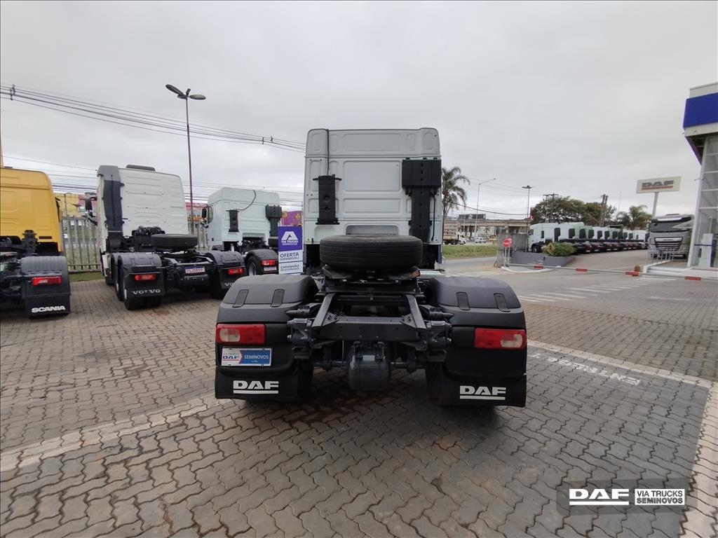 DAF-XF-105 FT 460 4X2