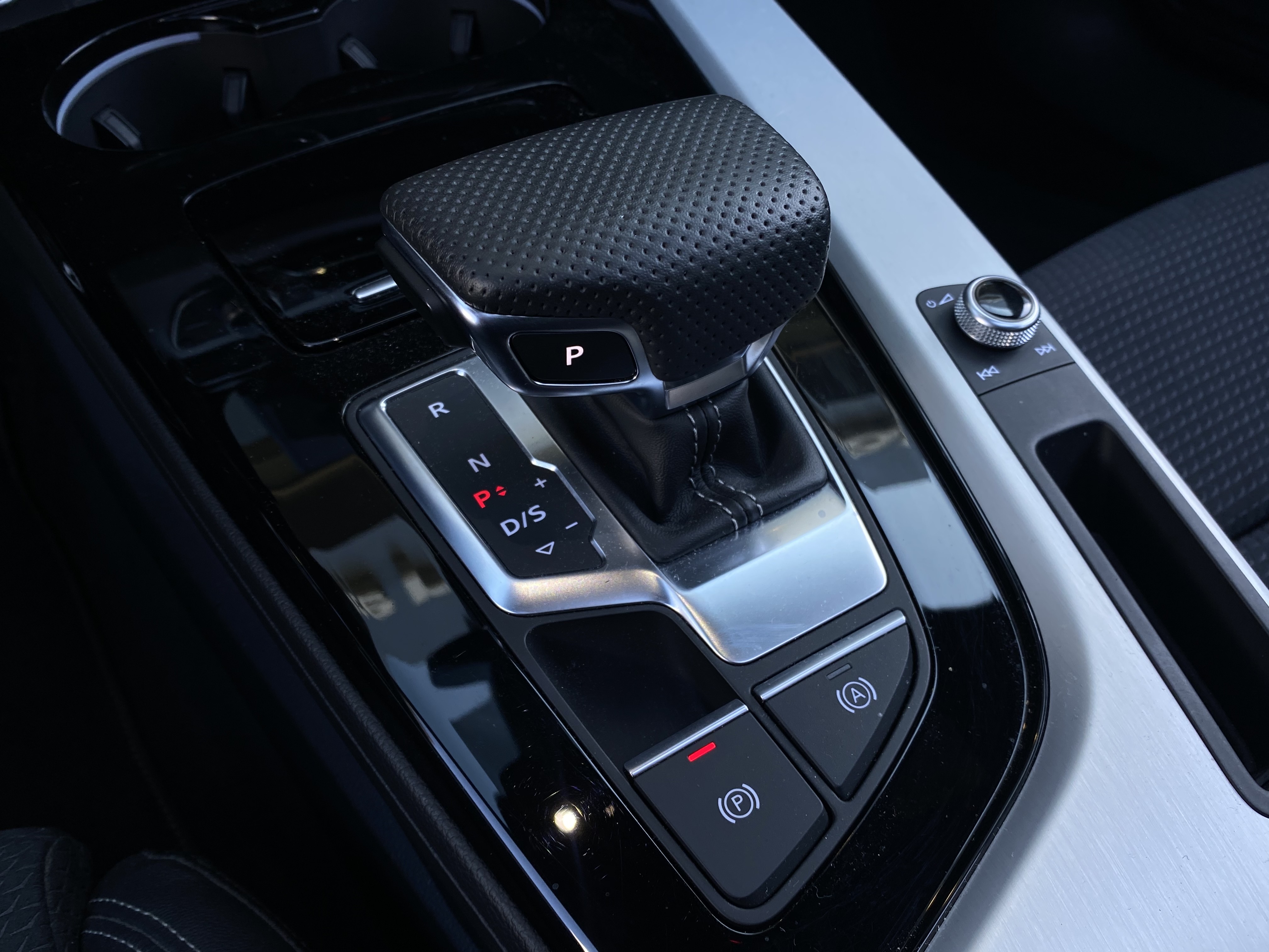 A5 2.0 TFSI MHEV SPORTBACK S LINE S TRONIC13