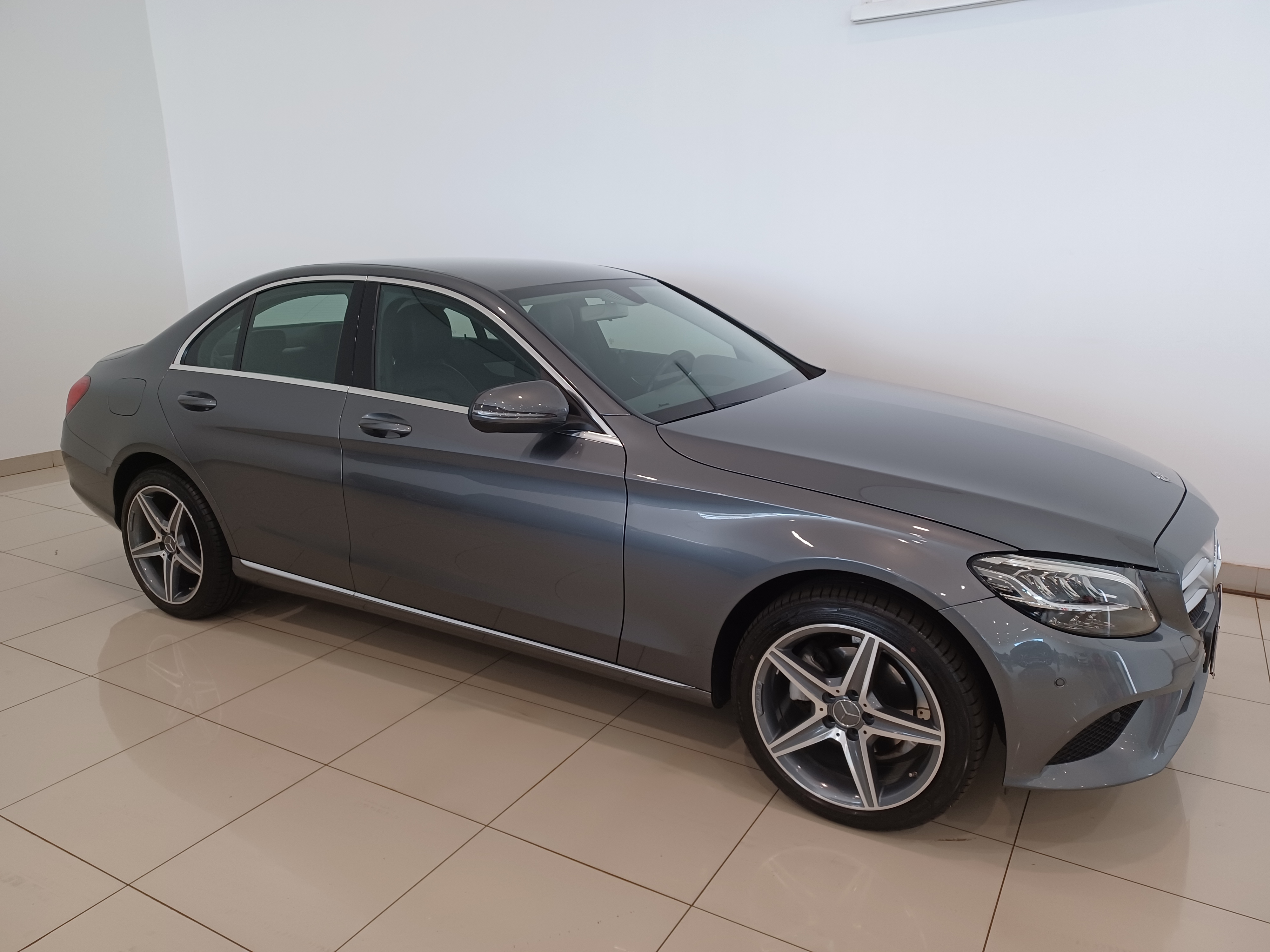 MERCEDES BENZ-C 180-1.6 CGI FLEX AVANTGARDE 9G-TRONIC
