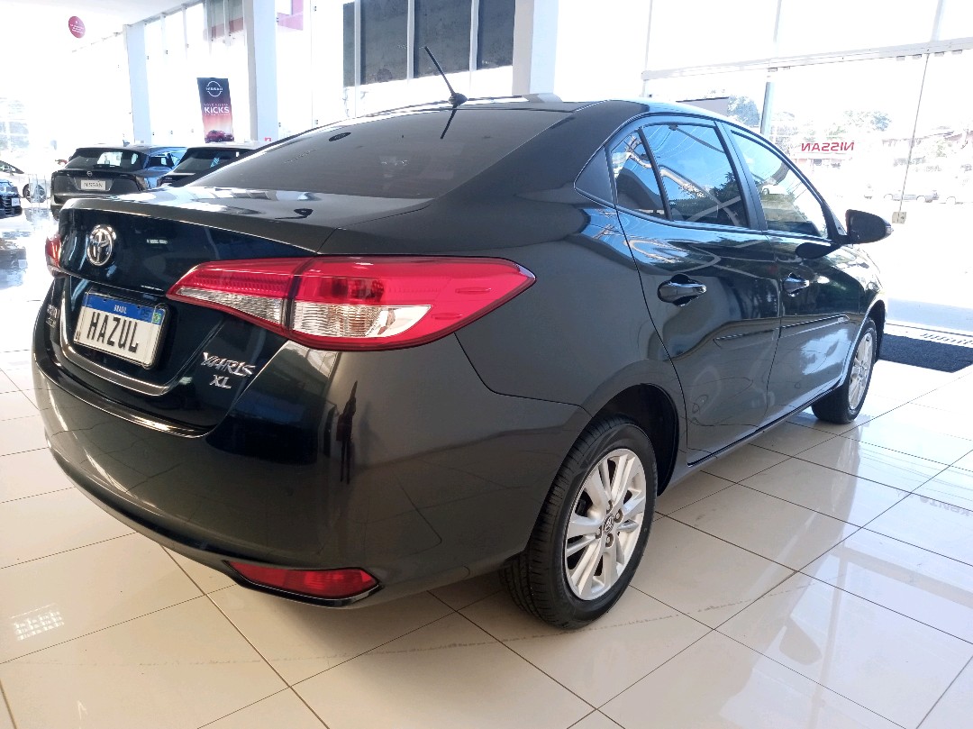 YARIS 1.5 16V FLEX SEDAN XL MULTIDRIVE5