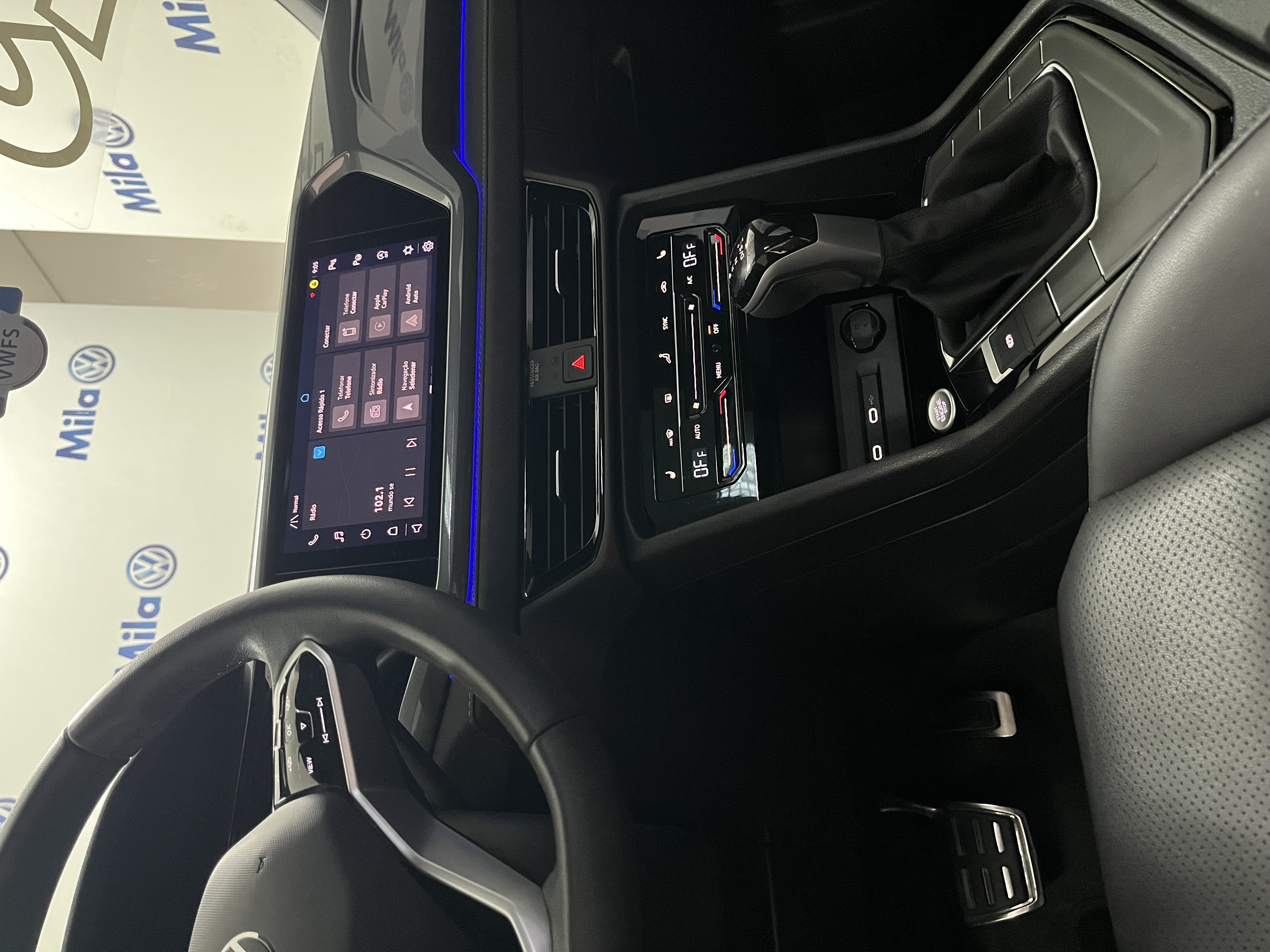 TAOS 1.4 250 TSI TOTAL FLEX HIGHLINE AUTOMÁTICO10