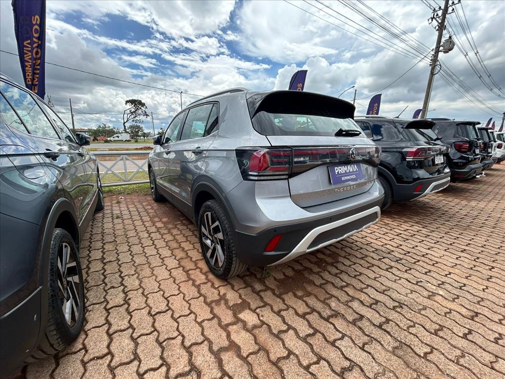 T-CROSS 1.4 250 TSI TOTAL FLEX HIGHLINE AUTOMÁTICO3