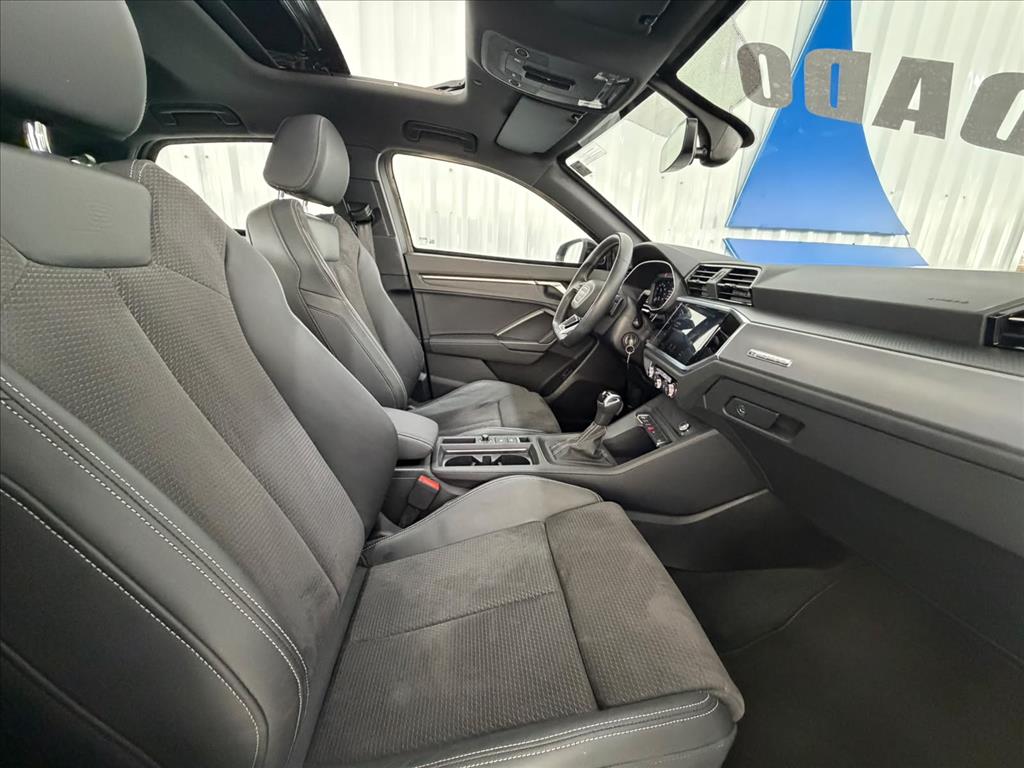 Q3 2.0 40 TFSI GASOLINA SPORTBACK PERFORMANCE QUATTRO TIPTRONIC17