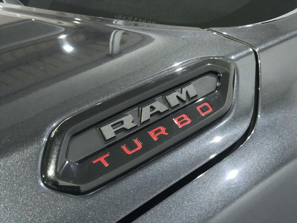 RAMPAGE 2.0 HURRICANE 4 TURBO GASOLINA REBEL 4X4 AUTOMÁTICO3