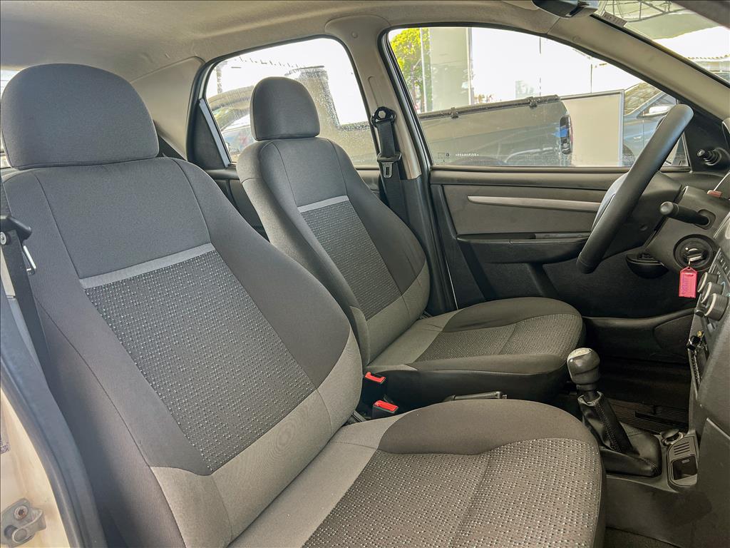 CELTA 1.0 MPFI LT 8V FLEX 4P MANUAL17