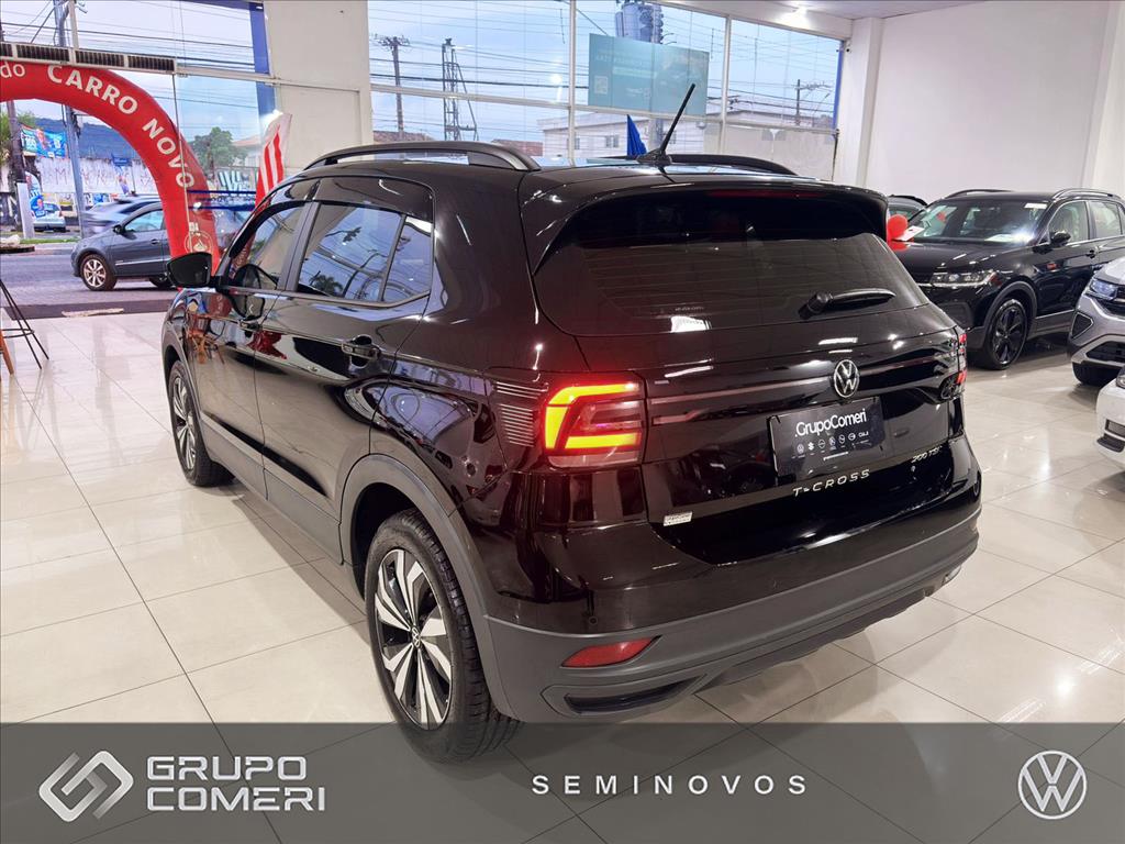 T-CROSS 1.0 200 TSI TOTAL FLEX AUTOMÁTICO1