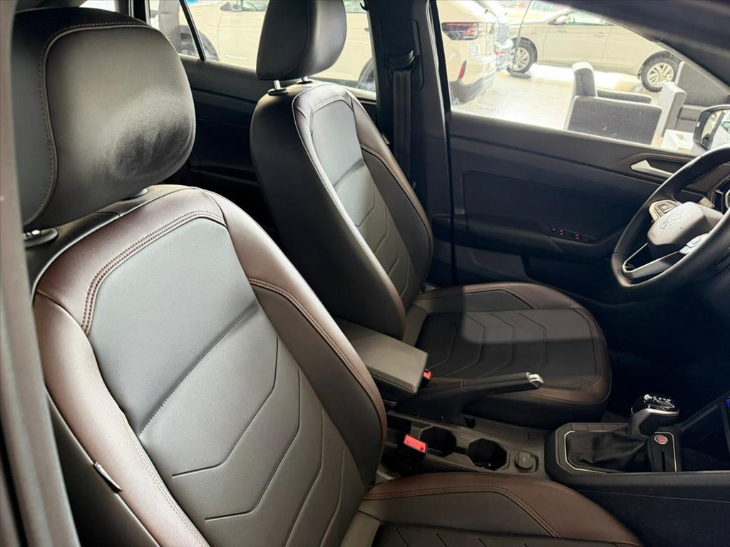 VIRTUS 1.0 200 TSI HIGHLINE AUTOMÁTICO9