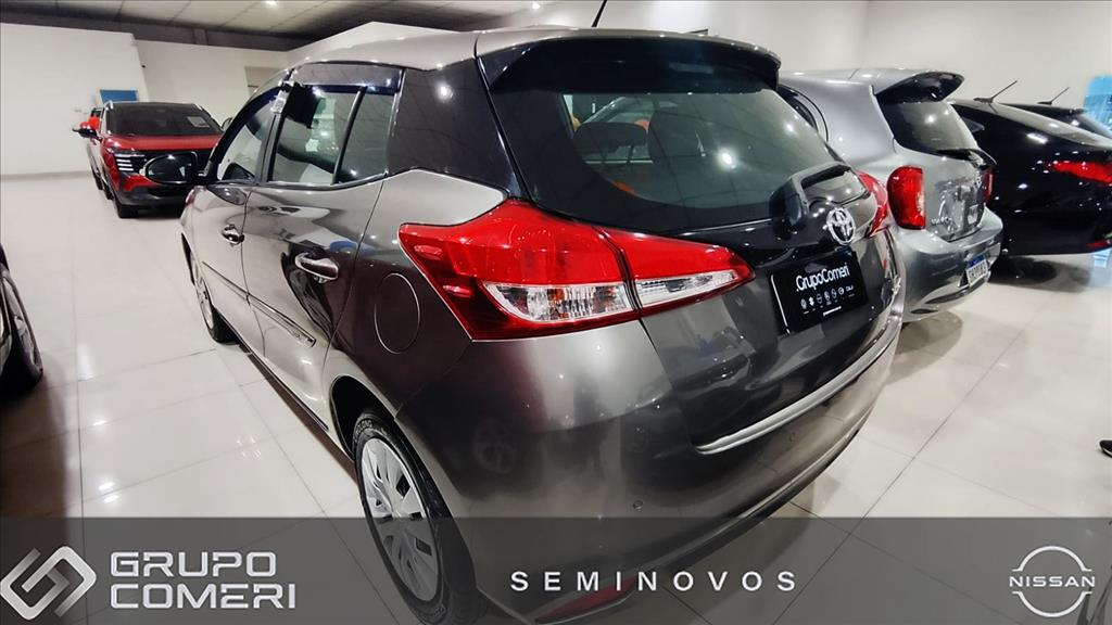 YARIS 1.3 16V FLEX XL LIVE MULTIDRIVE3