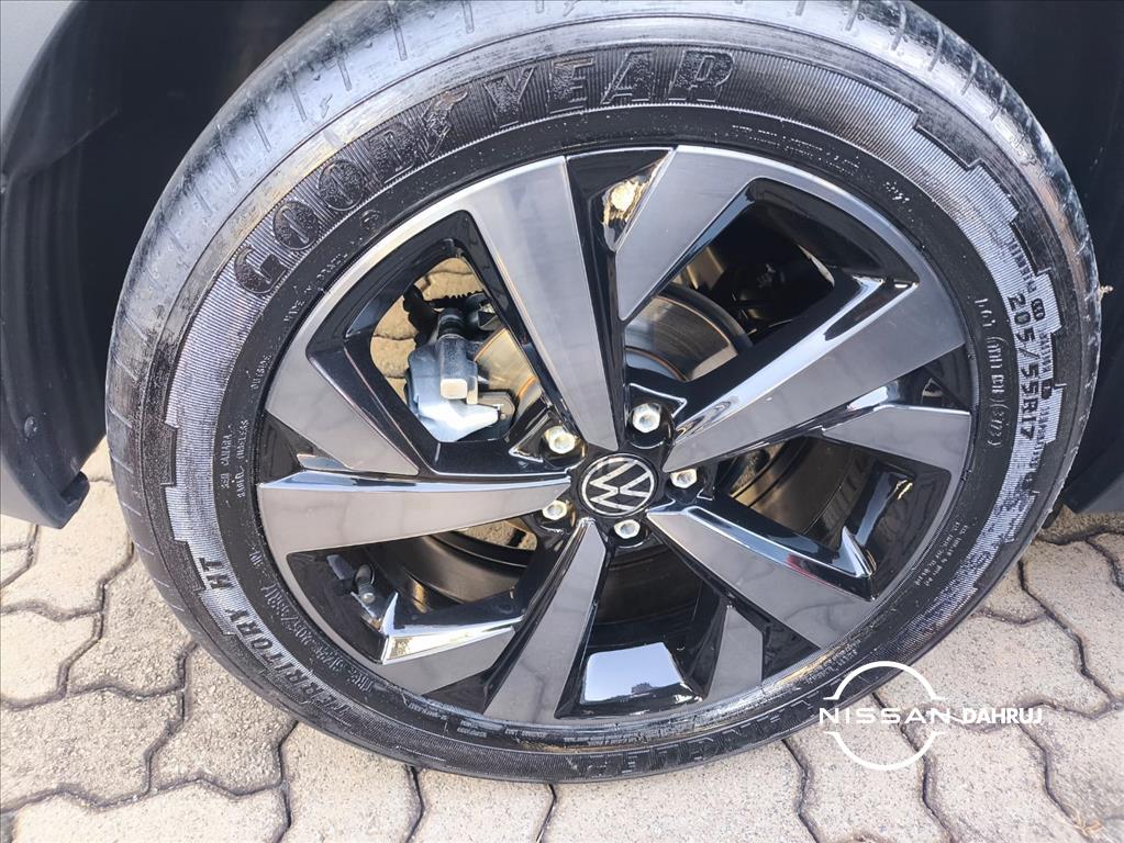NIVUS 1.0 200 TSI TOTAL FLEX HIGHLINE AUTOMÁTICO10