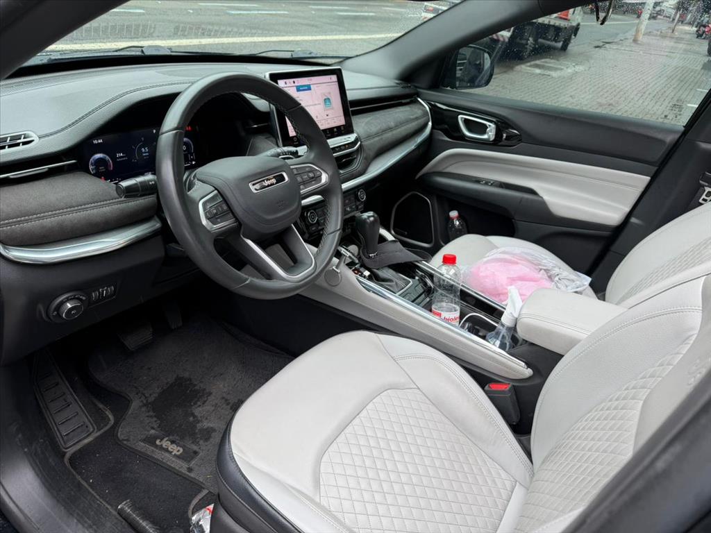 COMMANDER 1.3 T270 TURBO FLEX OVERLAND AT616