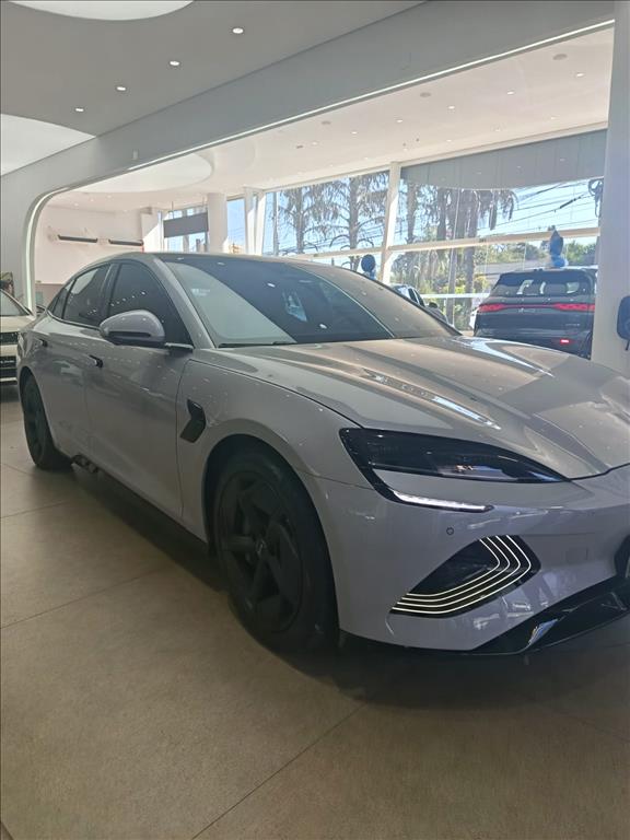SEAL 82,5 KW ELÉTRICO AWD2