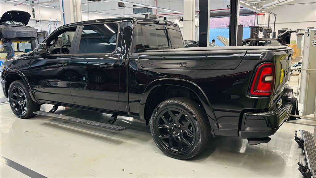 1500 3.0 HURRICANE 6 BITURBO GASOLINA LARAMIE NIGHT EDITION CD 4X4 AUTOMÁTICO
