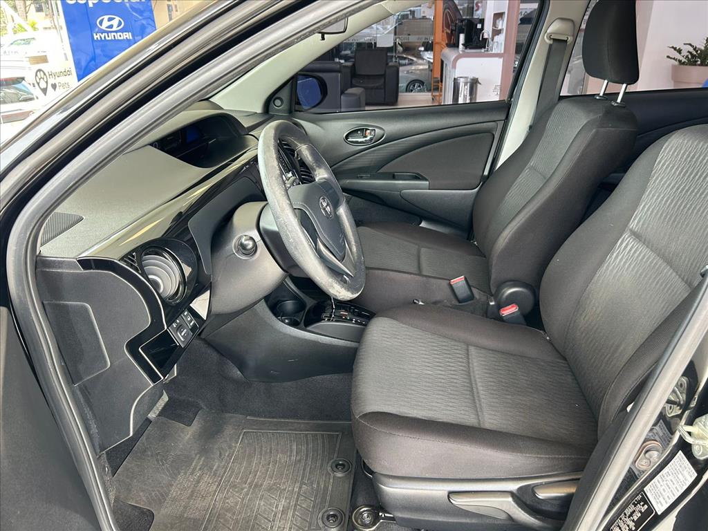 Toyota-ETIOS-1.3 X 16V FLEX 4P AUTOMÁTICO