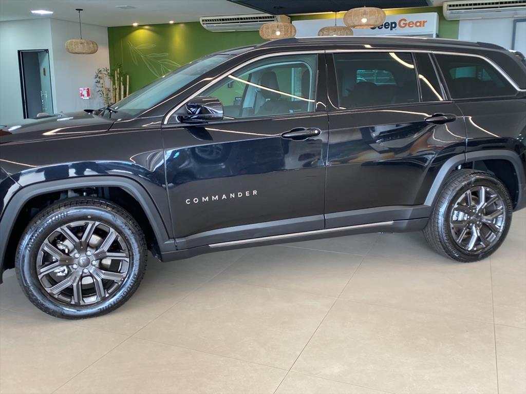 COMMANDER 1.3 T270 TURBO FLEX LONGITUDE AT62