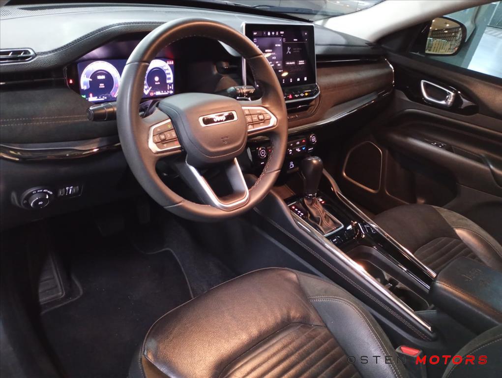 Jeep-COMMANDER-1.3 T270 TURBO FLEX LIMITED AT6