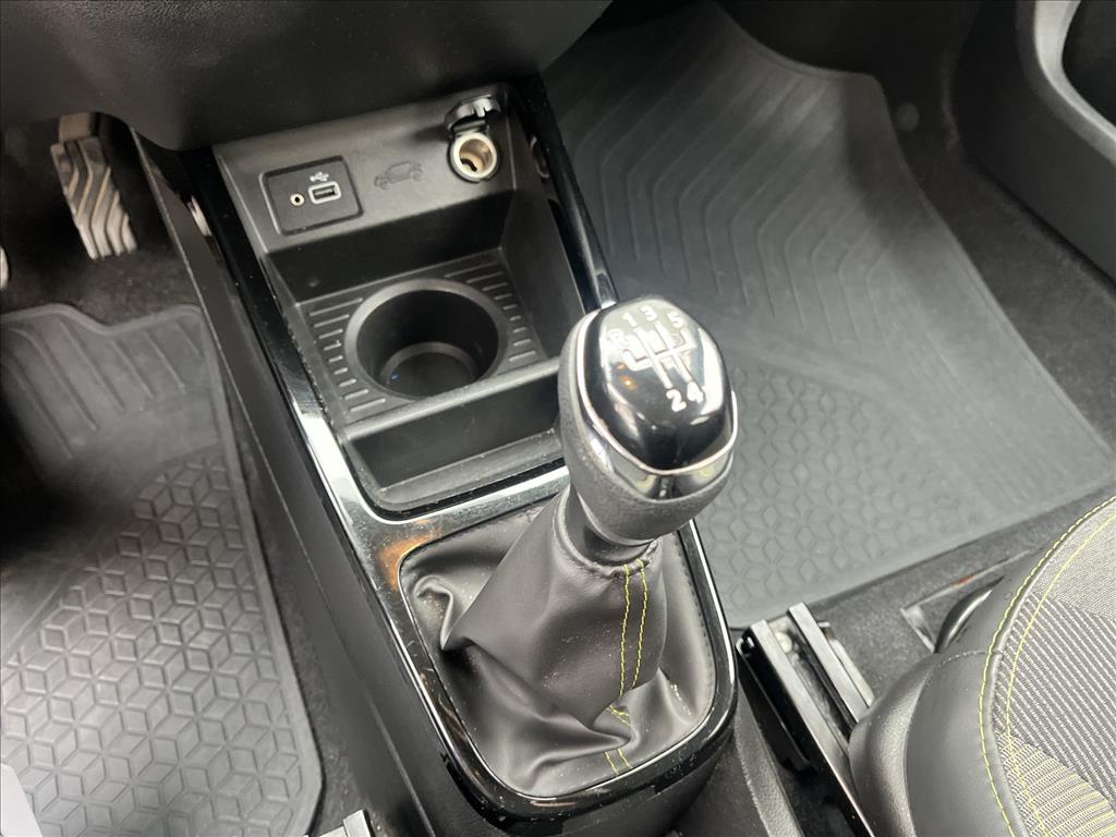 KWID 1.0 12V SCE FLEX OUTSIDER MANUAL9