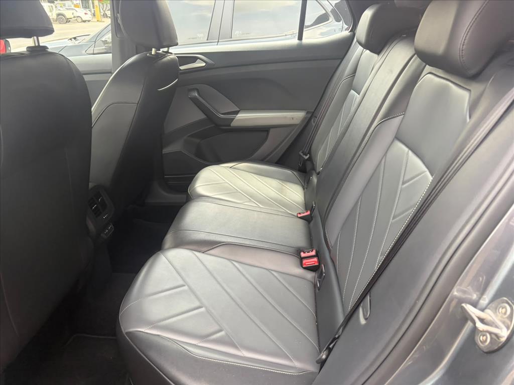 T-CROSS 1.0 200 TSI TOTAL FLEX COMFORTLINE AUTOMÁTICO14