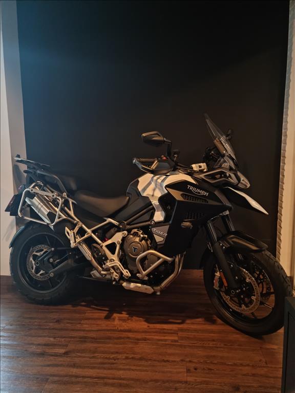 TIGER 1200 GT EXPLORER
