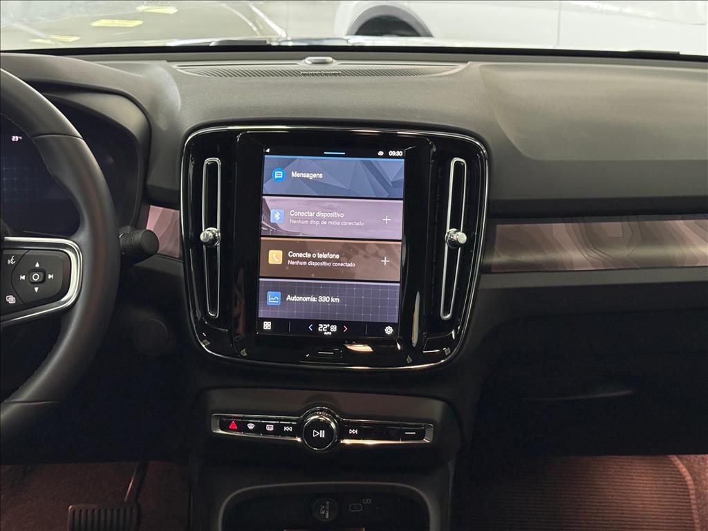 C40 P8 RECHARGE TWIN ELECTRIC ULTIMATE AWD10