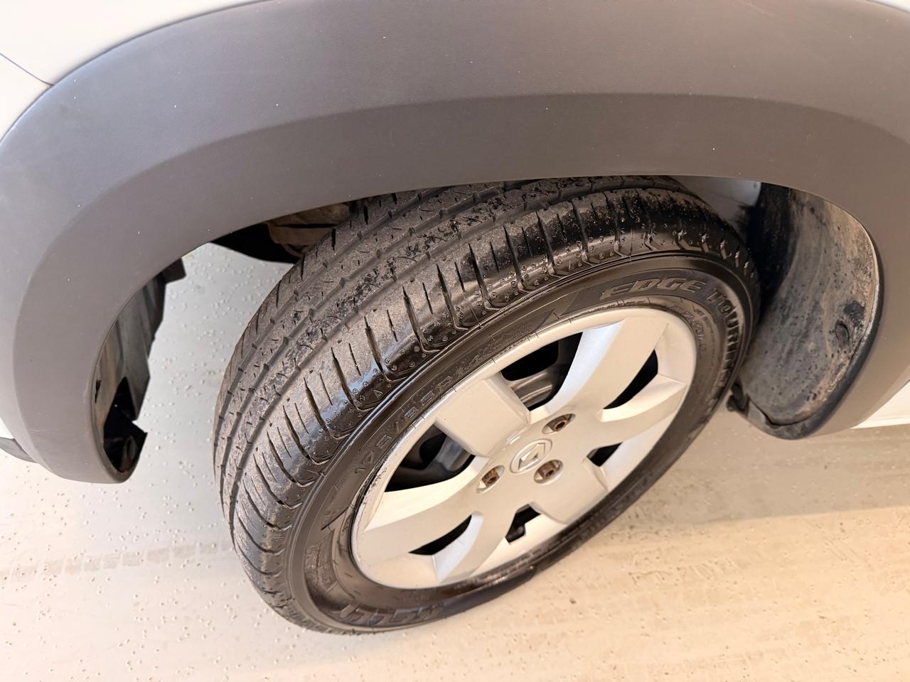 KWID 1.0 12V SCE FLEX ZEN MANUAL6