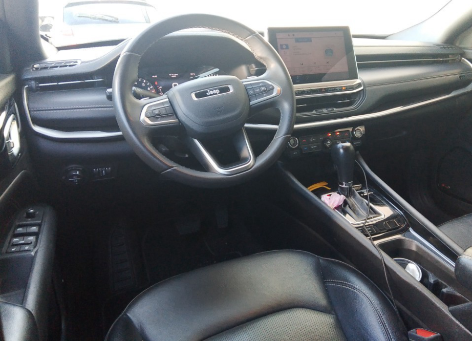 COMPASS 1.3 T270 TURBO FLEX LONGITUDE AT62