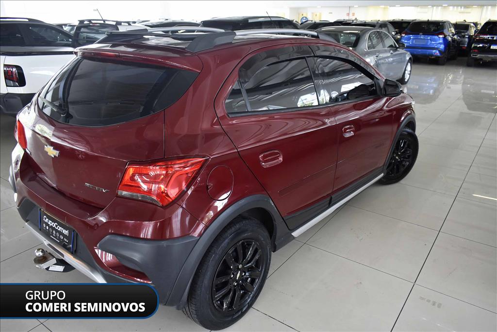 ONIX 1.4 MPFI ACTIV 8V FLEX 4P AUTOMÁTICO3