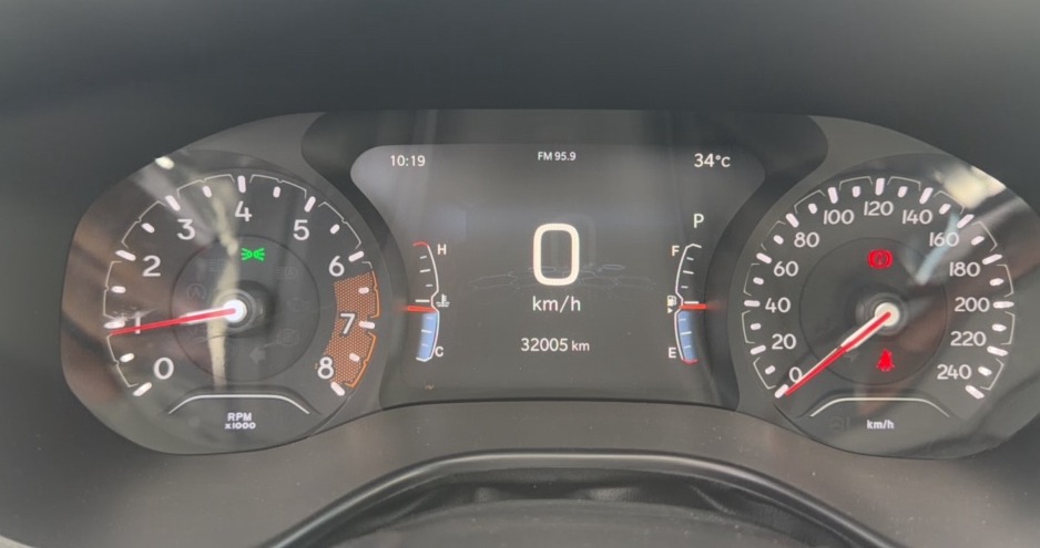 Jeep-COMPASS-1.3 T270 TURBO FLEX LONGITUDE AT6