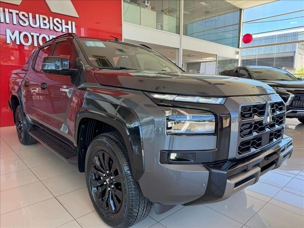 Mitsubishi-TRITON-2.4 BITURBO DIESEL CD KATANA 4X4 AUTOMÁTICO