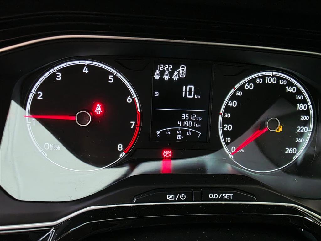 POLO 1.0 MPI TRACK MANUAL6