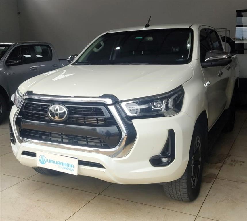 HILUX 2.8 D-4D TURBO DIESEL CD SRX 4X4 AUTOMÁTICO