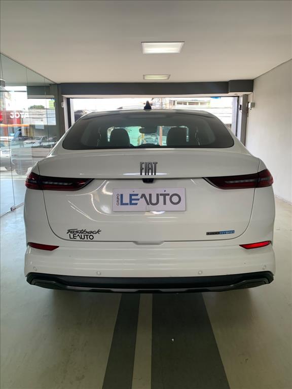 FASTBACK 1.0 TURBO 200 HYBRID IMPETUS CVT6