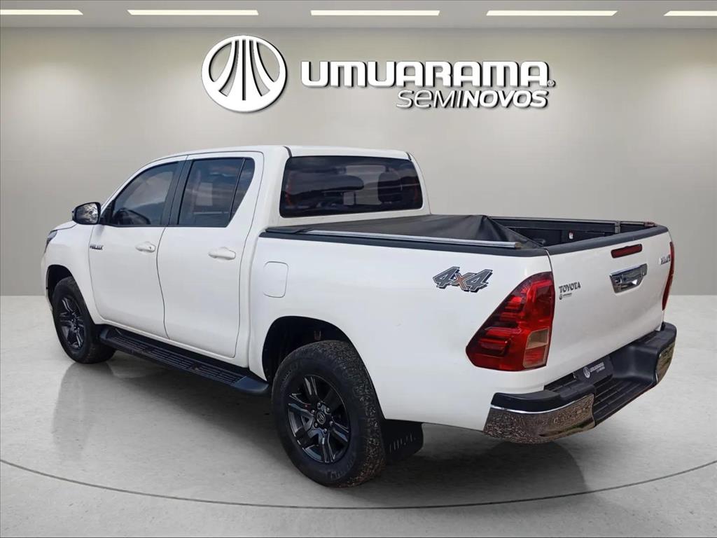 HILUX 2.7 VVT-i FLEX CD SR 4X2 AUTOMÁTICO3