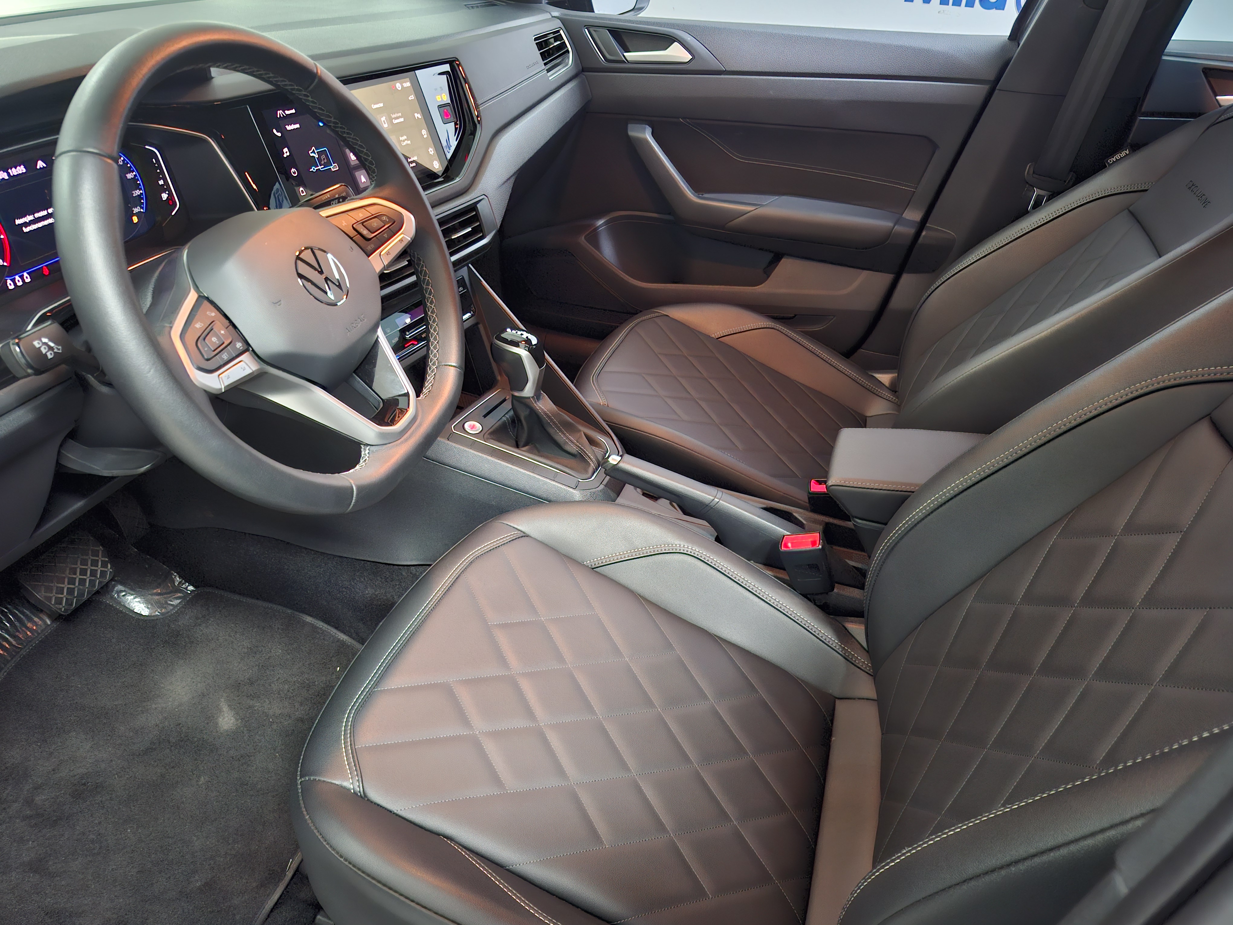 VIRTUS 1.4 250 TSI EXCLUSIVE AUTOMÁTICO8