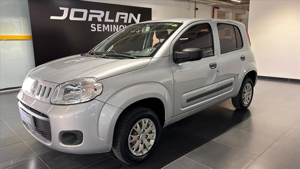 UNO 1.0 EVO VIVACE 8V FLEX 4P MANUAL