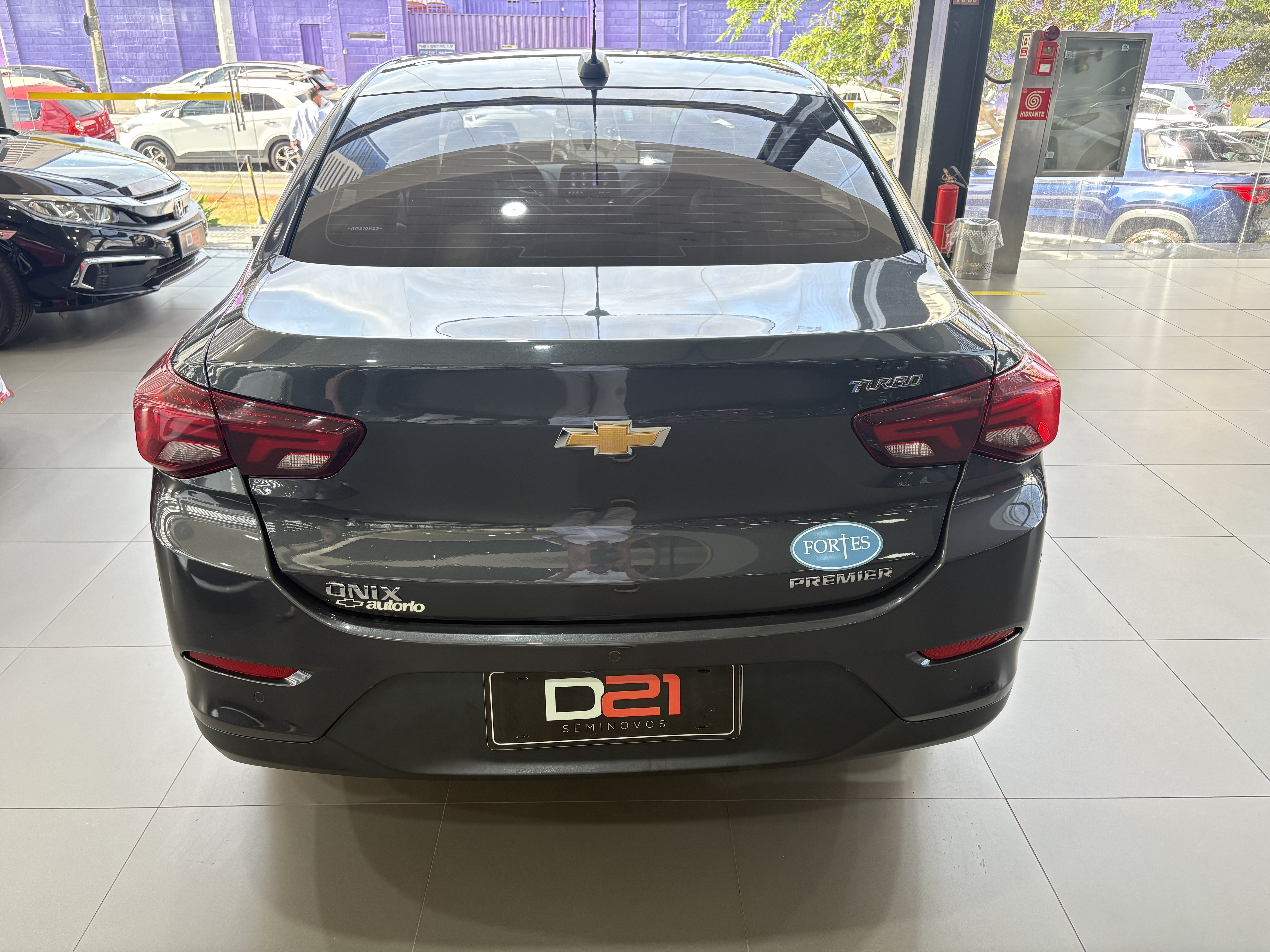 GM - Chevrolet-ONIX PLUS-1.0 TURBO FLEX PREMIER AUTOMÁTICO