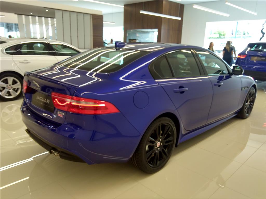 XE 2.0 16V INGENIUM P250 GASOLINA R-SPORT 4P AUTOMÁTICO