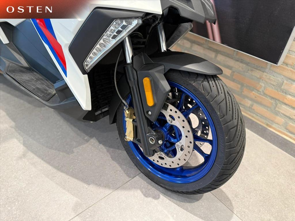 BMW Motorrad-C-400 X SPORT