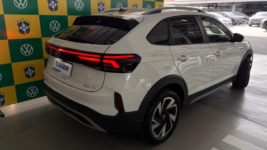 NIVUS 1.0 200 TSI TOTAL FLEX HIGHLINE AUTOMÁTICO1