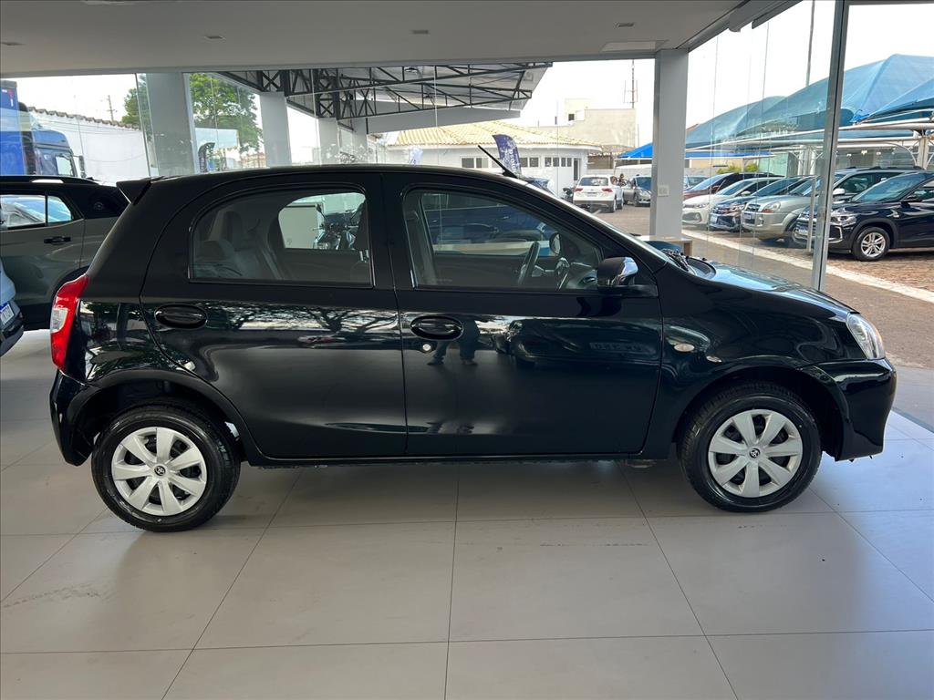 ETIOS 1.3 X 16V FLEX 4P MANUAL3