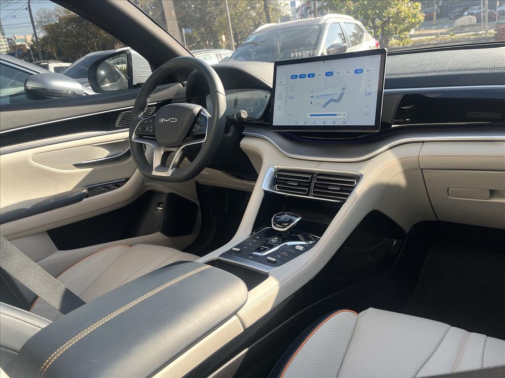 SONG PLUS 1.5 DM-I HÍBRIDO AUTOMÁTICO11