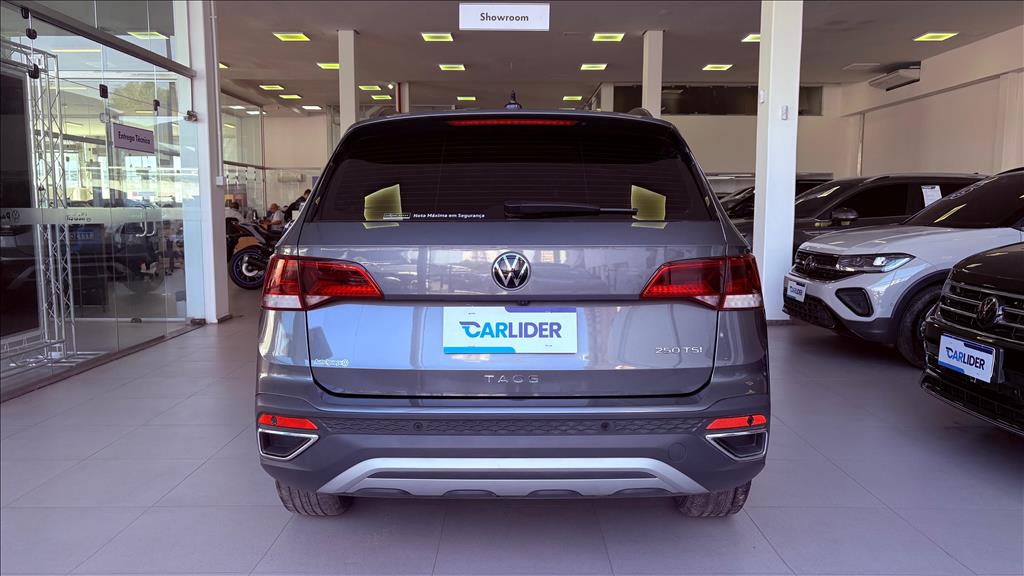 TAOS 1.4 250 TSI TOTAL FLEX COMFORTLINE AUTOMÁTICO2