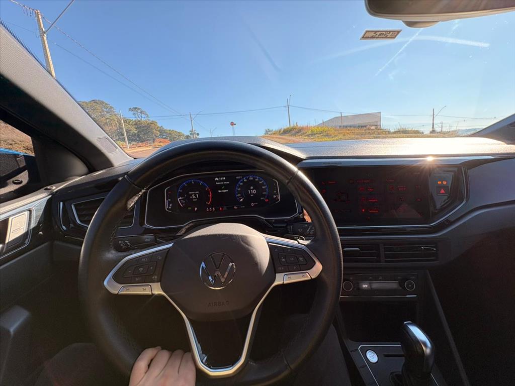 Volkswagen-NIVUS-1.0 200 TSI TOTAL FLEX HIGHLINE AUTOMÁTICO