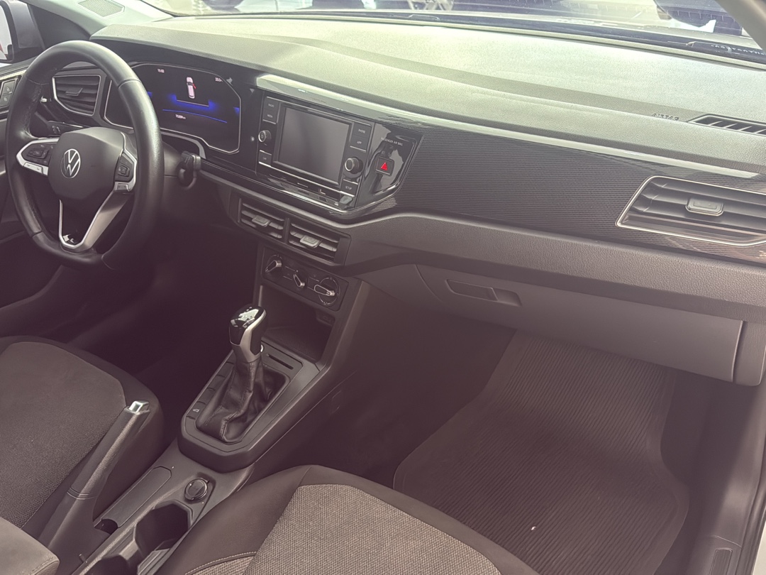 POLO 1.0 170 TSI COMFORTLINE AUTOMÁTICO10
